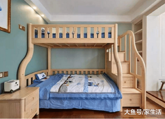 为什么次卧室不流行买大床了？这种床省空间又实用，一举两得！