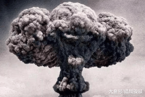 美國有顆原子彈叫瘦子，蘇聯有顆原子彈叫南瓜，中國這顆名字最逗