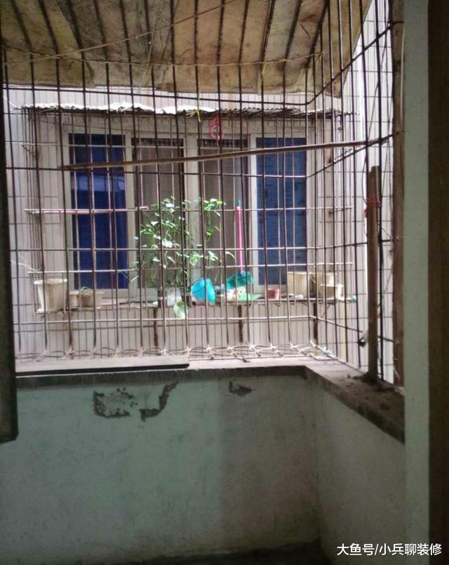 老公400租的破房子，又脏又烂，厨房拳头大，厕所估计你都没见过