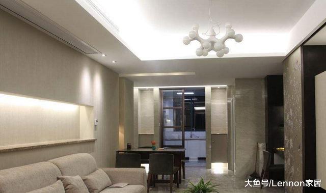 为什么越来越多人阳台不装推拉门？老师傅说出真相，占地方难清洁