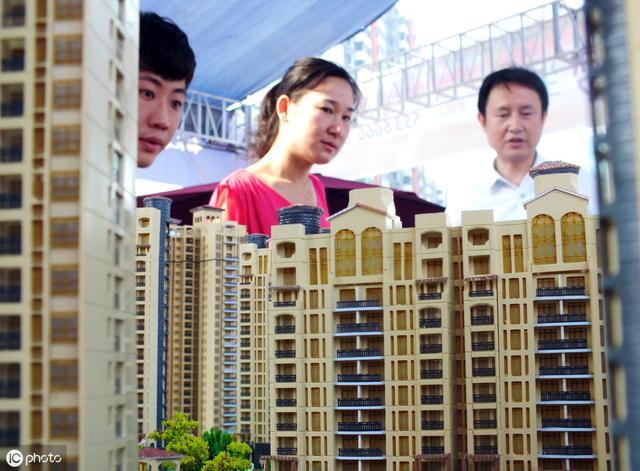 过去高房价确实太残酷了…如今市场在“房住不炒”定位，终于趋稳