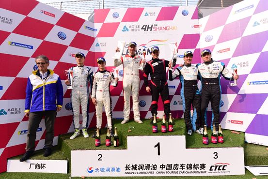 玩勒芒赛车，玩顶级足球赛，这个开发商的跨界，实在太野了