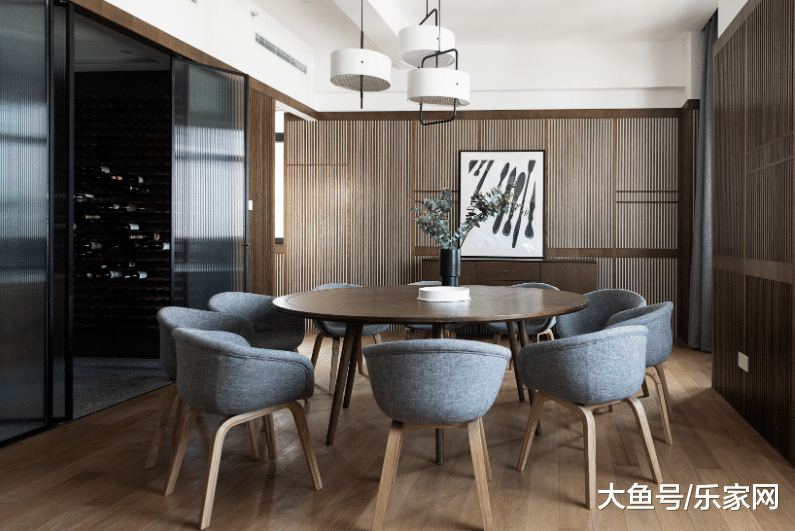 房子小不是你没钱，是家具尺寸选错了！这样设计顺眼多了！