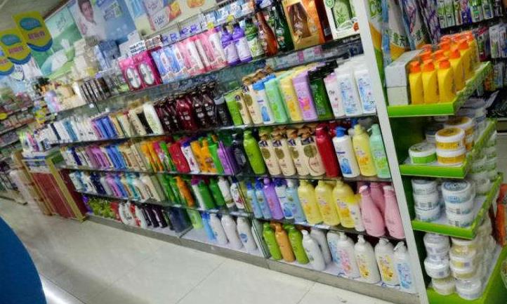 差点击败兰蔻的“国产护肤品”，穷人看不起，有钱人却悄悄用它，讽刺