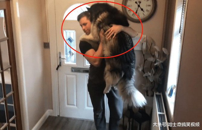 “胖阿拉”知道自己很胖，一说要称重就不见了，怕没肉吃吧