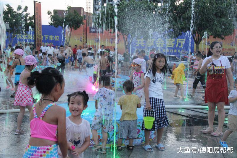 一览德阳水当当的楼盘，臭水沟和水景设计还是有区别的