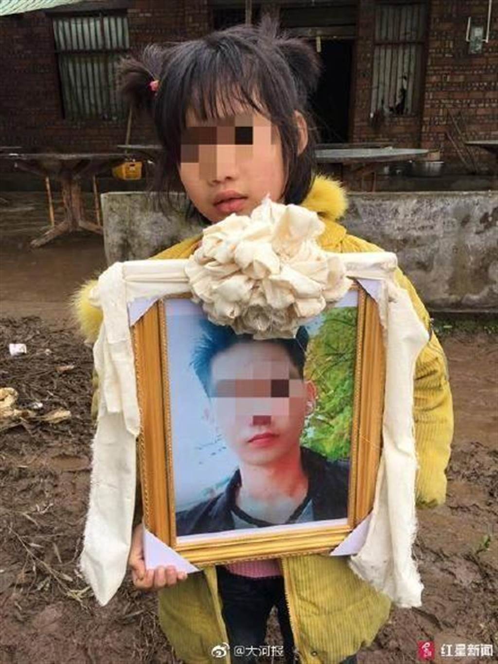 紅了就不用上班！男子為當網紅錄跳河視頻，真的爆紅但也死了