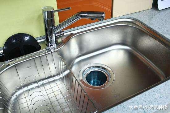 厨房水槽选单槽还是双槽更好？装修过3套房，这次我终于懂了！