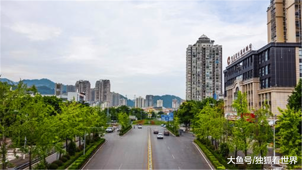 重庆最“上进”区县：当初落后到出门都难，现在房价已经破万