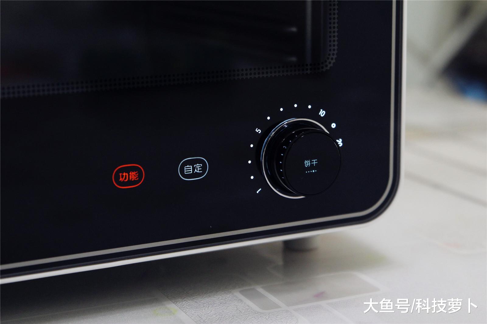 扭扭按按就能完成烘培美食？小米有品TOKIT迷你智能电烤箱评测