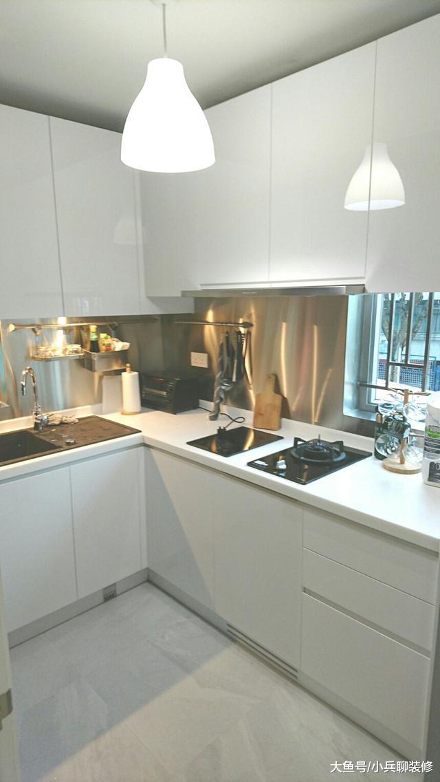 实拍香港600尺村屋装修，60平装修花了34万，这也叫豪宅？