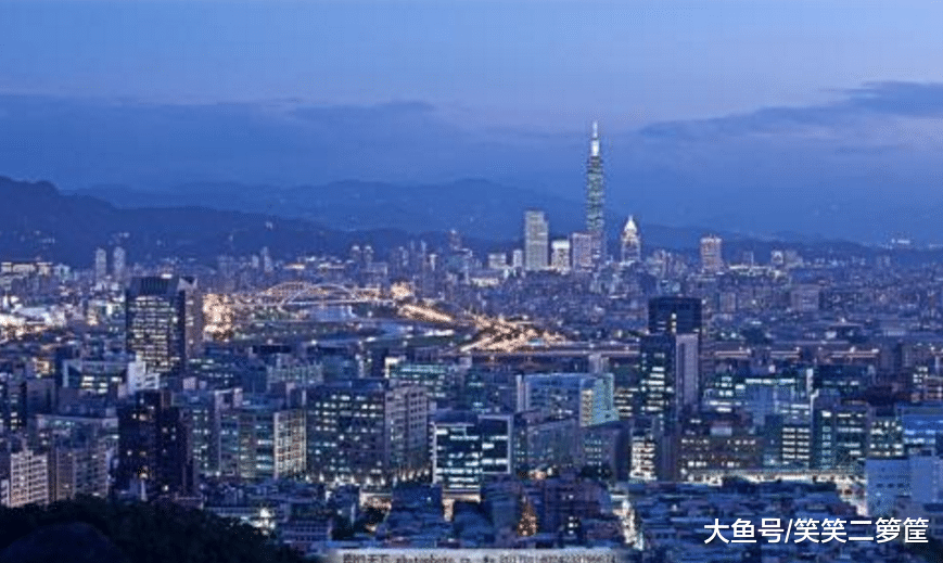 酒足饭饱满肚温暖, 半年来的郁气一扫而空