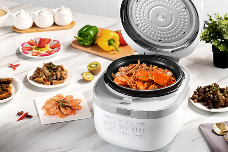 来自家庭煮妇的经验之谈，电压锅这么选才是正解