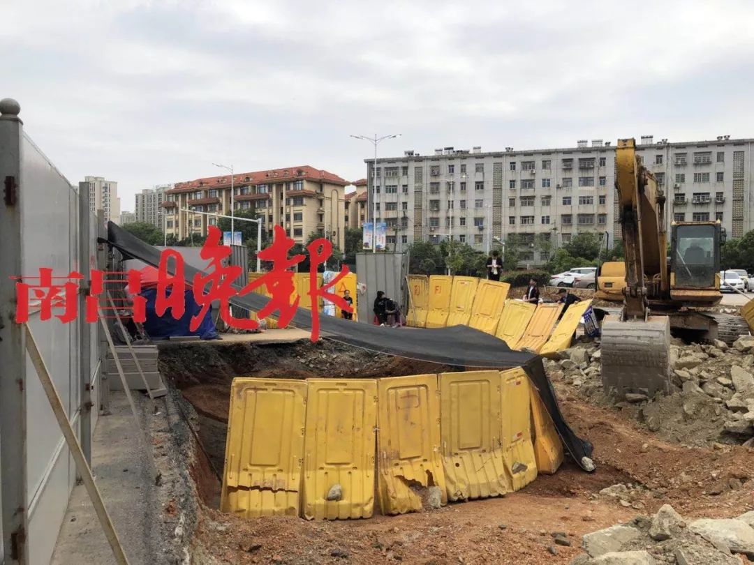 华东交大理工学院老校区门口挖出疑似汉代古墓