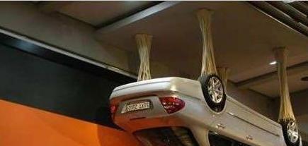 可以替代“焊接”的万能胶，２０年都不会掉，粘度是５０２胶的１００倍