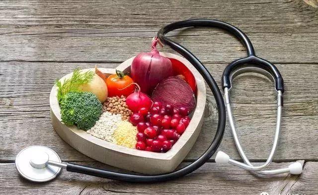 适合老年人的健康零食，嘴馋时可吃点