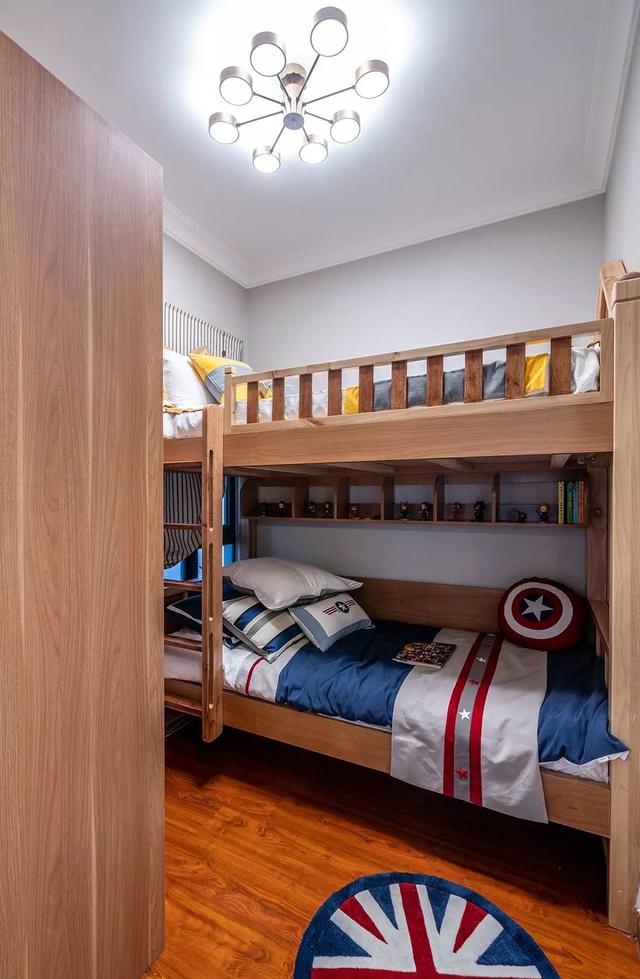 千灯湖总价1字头！绝版85方三房带主套！一线望江大城