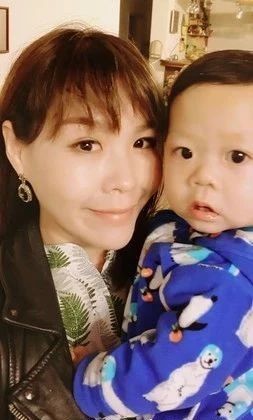 和临终猫咪约定“当我小孩”，孩子出生后她瞬间落泪！
