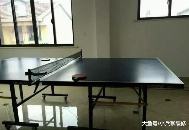 农村小伙晒96万自建房，带流水花园如千万别墅，但装修不敢恭维！