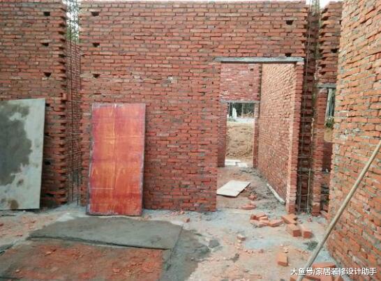 30万预算建房圆梦，可理想丰满现实骨感，预算超支、外观走形