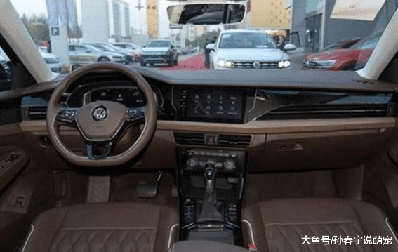 新凯美瑞和新款帕萨特谁更优秀？网友：差距太大了，选错就后悔吧