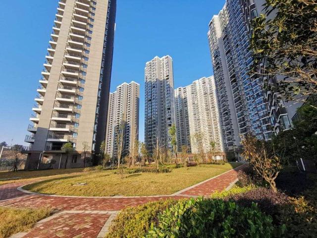 这几年买房的人，不只是接盘侠，也是未来10年内最吃亏的一批人？