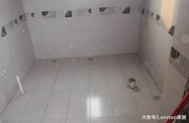 贴瓷砖墙压地和地压墙哪个好？过来人给你答案，照着装更省心