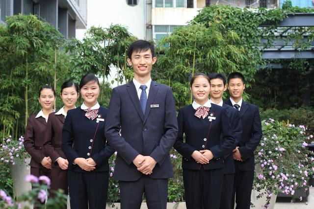 买房子的朋友注意了，以下这六种情况可以拒交物业费，了解一下