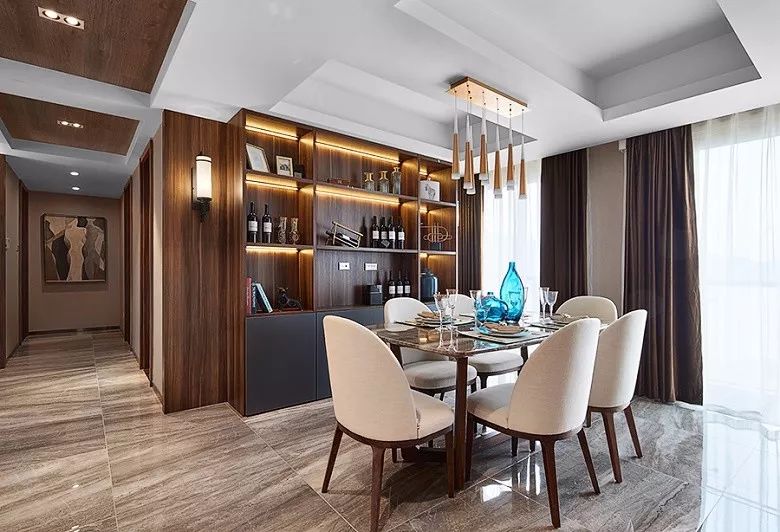 定制餐边柜，空间不浪费，看着也很美！