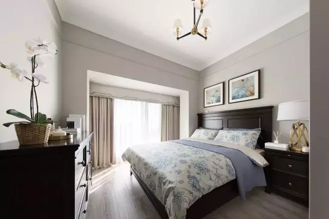 美式风的家，也可以简单布置，且不失格调呢！省钱又省心的设计