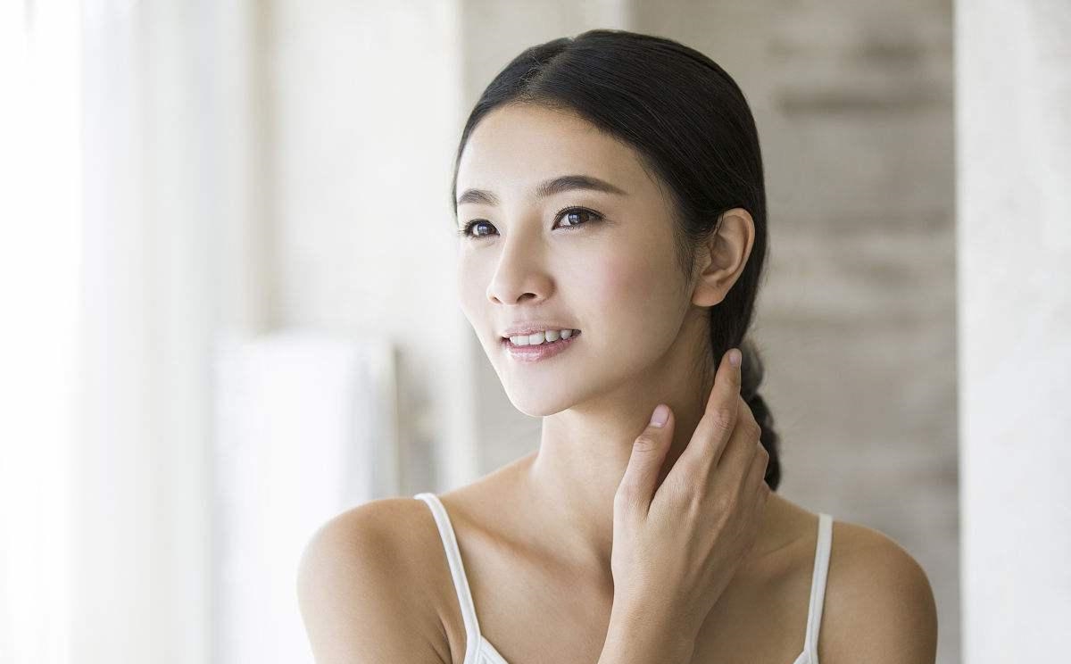 怎么熬夜不“伤”皮肤？