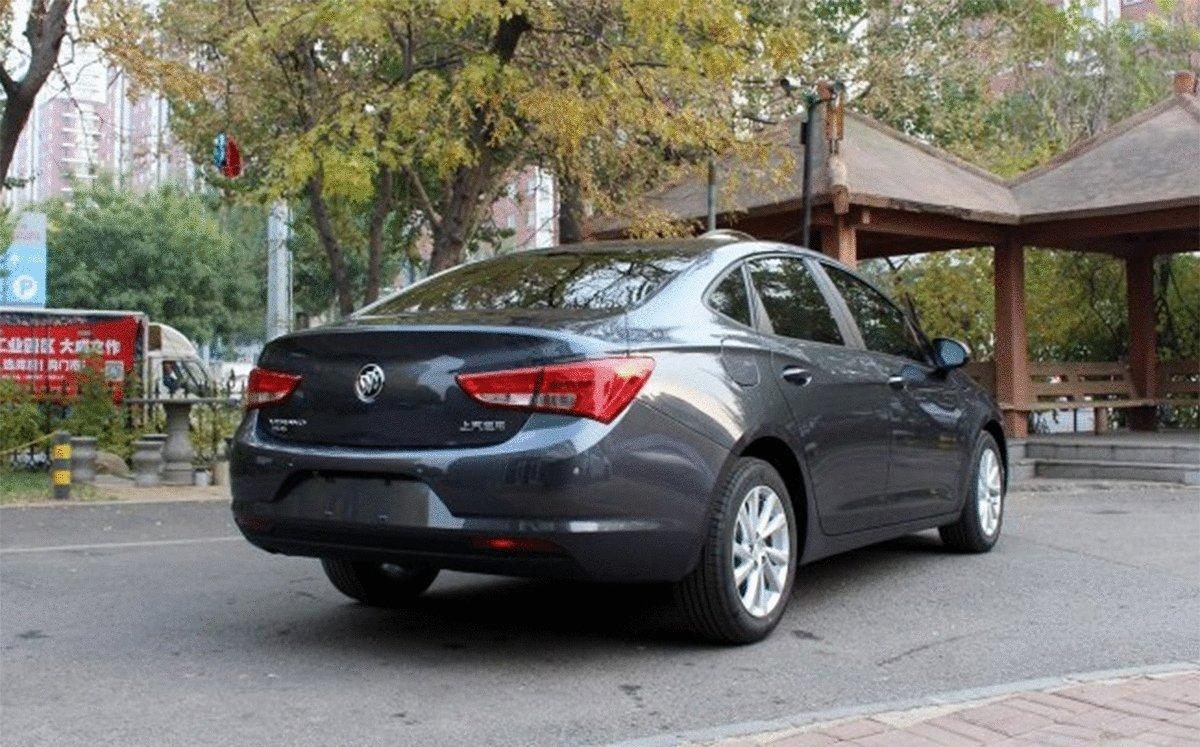 15万出头, 德系老将PK美系小鲜肉, 买谁更值