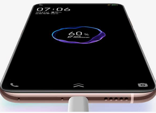 vivo“强势出击”，骁龙710+三摄正式出售，网友：等等吧