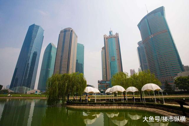 那些轰走物业的小区，现在怎么样了？房价让人大跌眼镜！