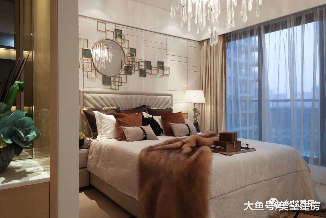 占地132平现代风格别墅，简约大气，建一栋在农村彰显品味！