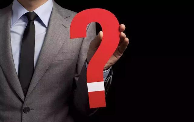 房地产面临三大危机！高房价还能疯狂多久？