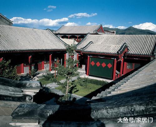 帶你參觀周迅住的豪宅，外觀跟四合院一樣，內部裝修超霸氣