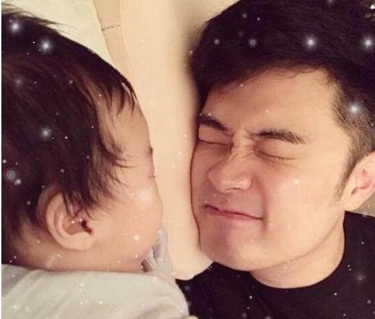 晒晒陈赫现实的家，如今心思就放在女儿上，除了工作就在陪伴