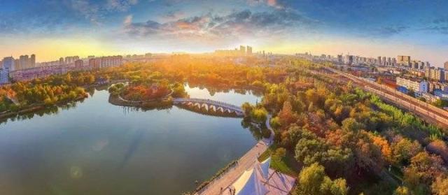 “宽”遇淄博美好人居！万科翡翠书院6 宽景美宅，臻席递减！