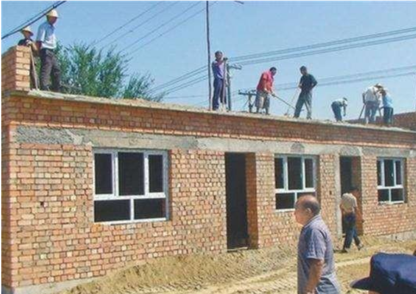 农村已经实行一户一宅政策，那家里如果有多出的面积怎么办？