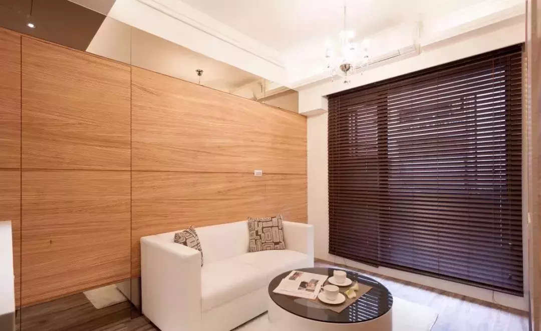 39平也能挤出了两室一厅, 隐形门的设计真是有趣极了!