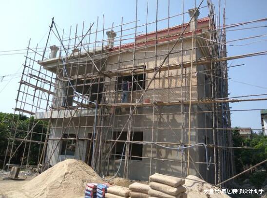 水田上砸12万做静压桩为了图安心，朋友说这地基可抗12级地震