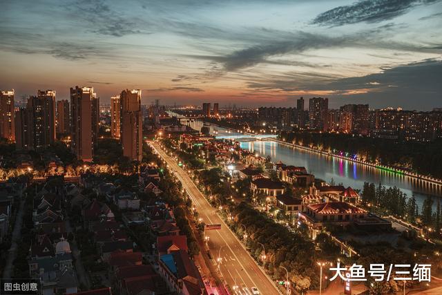 商铺投资获利的一条隐秘路径，走在开发商前面可淘到真金