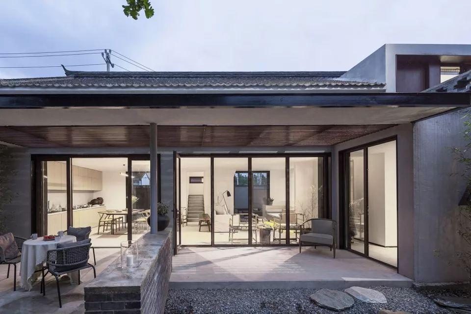 庄家共享农庄：红果树+小酒馆改造记