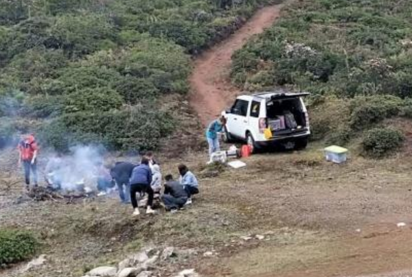 凉山重现火光，30名烈士英魂犹在，网友评价必须大力处罚