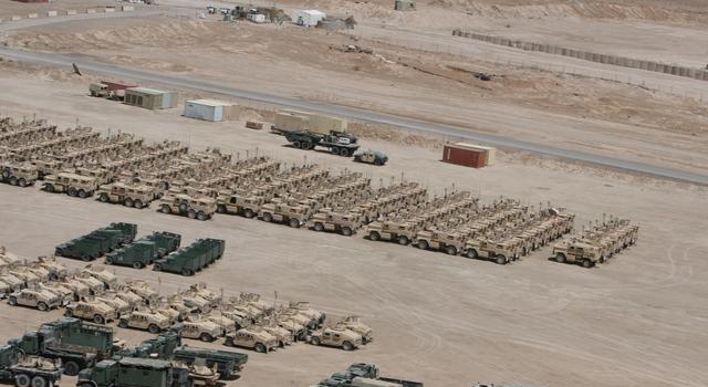 『美国陆军』美国一个集团军的规模有多吓人？看看这些装备，铺天盖地非常宏伟