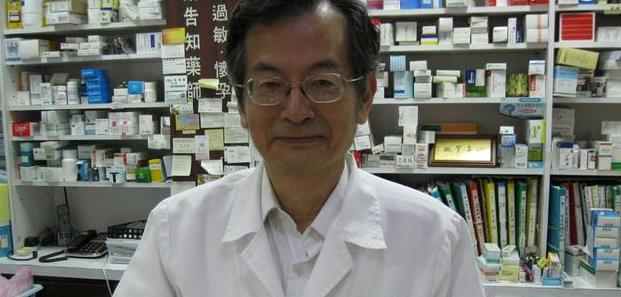 脸上暗淡无光？药店的白色“药膏”，每天擦点，皮肤像牛奶一样白嫩