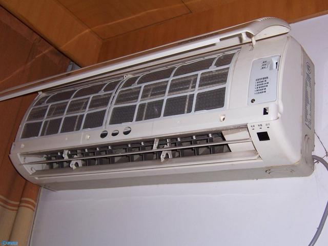 定频与变频空调，哪个更省电？听老师傅一分析，才知原来想错了