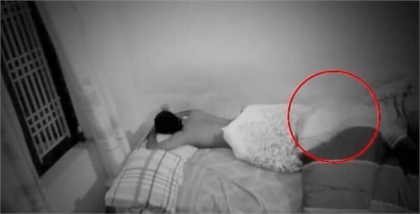 男子住凶宅经常做恶梦 监控现奇怪人影令人寒毛直竖