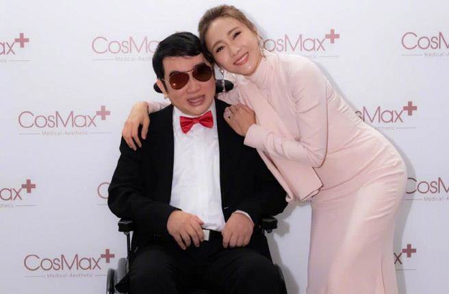 甘愿嫁給殘疾人的黎姿終熬出頭！癱瘓弟最新病況讓黎姿哭了…